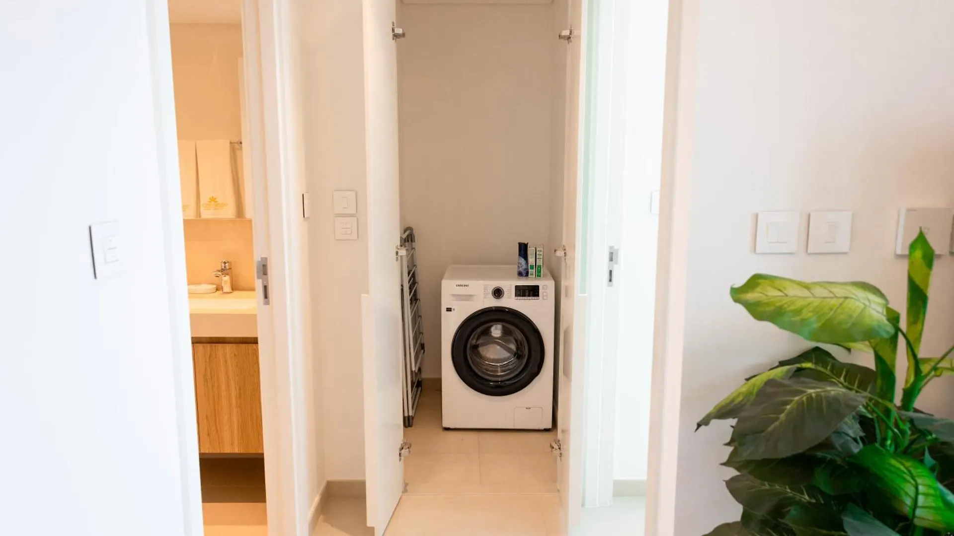 Ina Homes - 1Bhk Downtown Views Direct Access To Dubai Mall 0*,